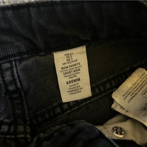 H&M womens Black Relaxed Jeans - Picture 2 of 6